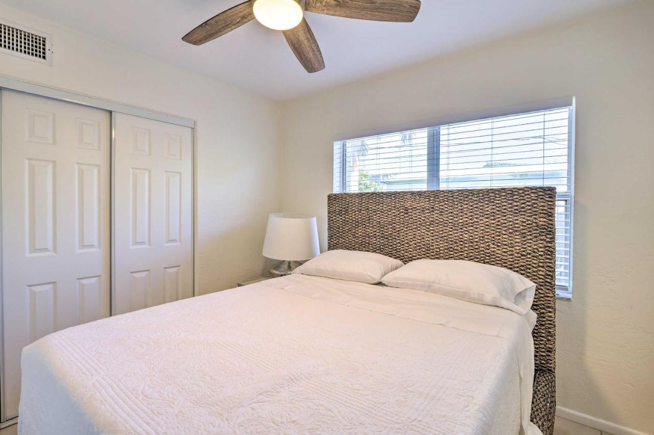 Cute And Cozy Florida Duplex Walk To Beaches! Коко Бийч Екстериор снимка