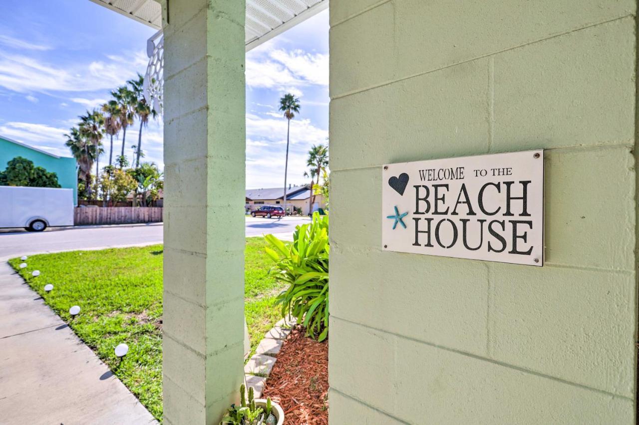 Cute And Cozy Florida Duplex Walk To Beaches! Коко Бийч Екстериор снимка